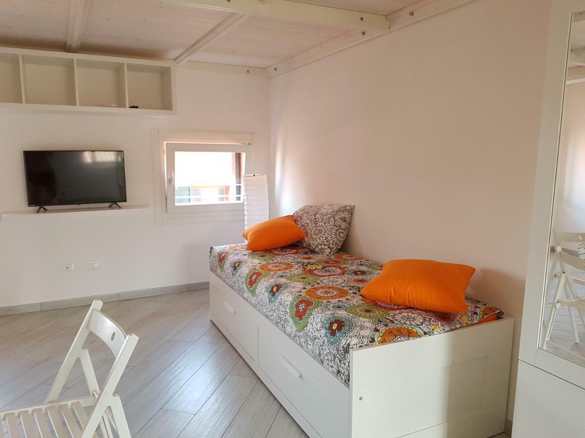 Mansarda Settimo Cielo Apartment Chioggia Exterior foto