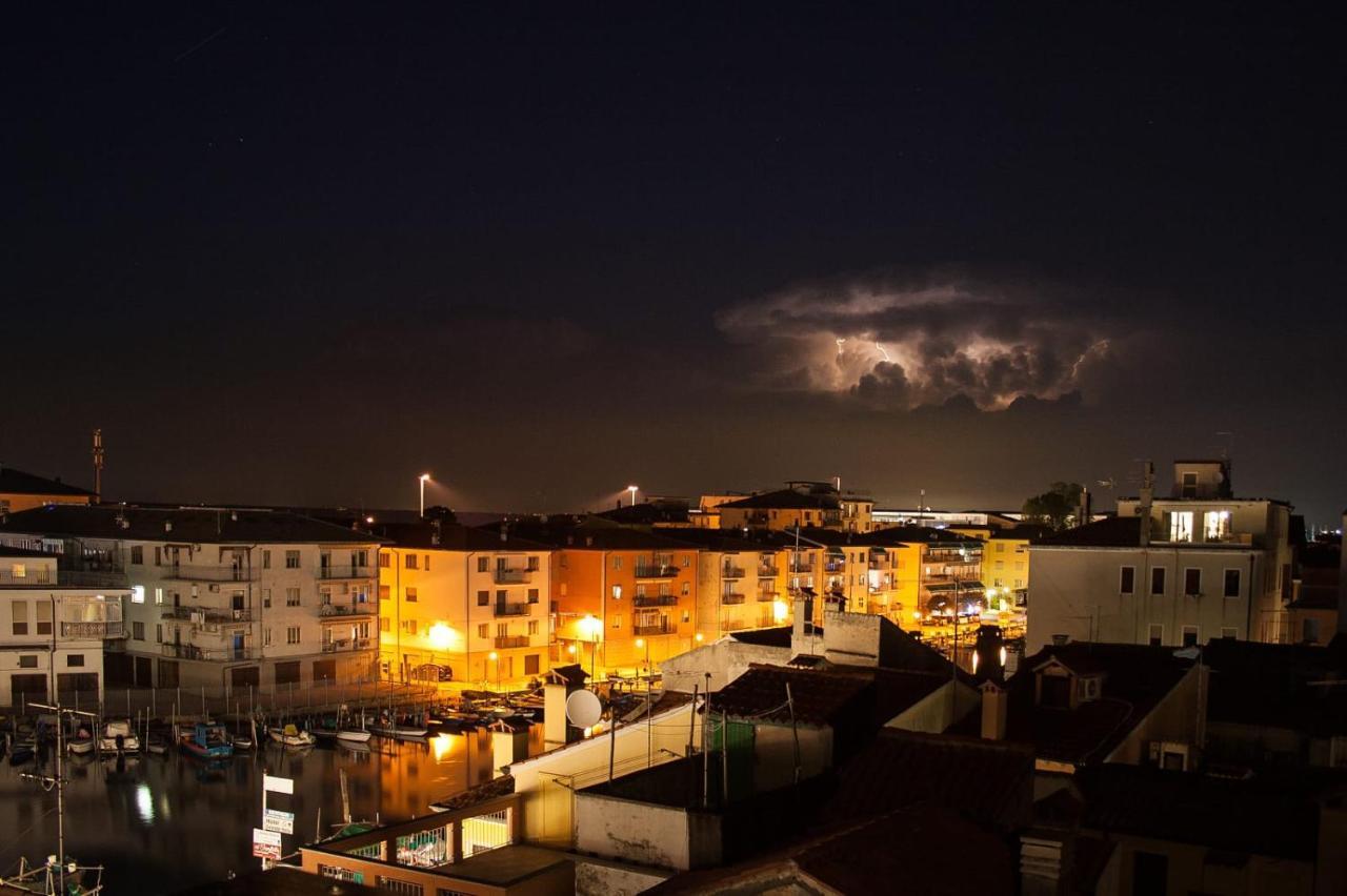 Mansarda Settimo Cielo Apartment Chioggia Exterior foto