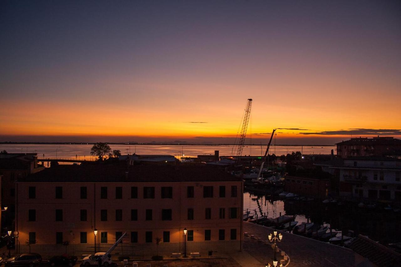 Mansarda Settimo Cielo Apartment Chioggia Exterior foto